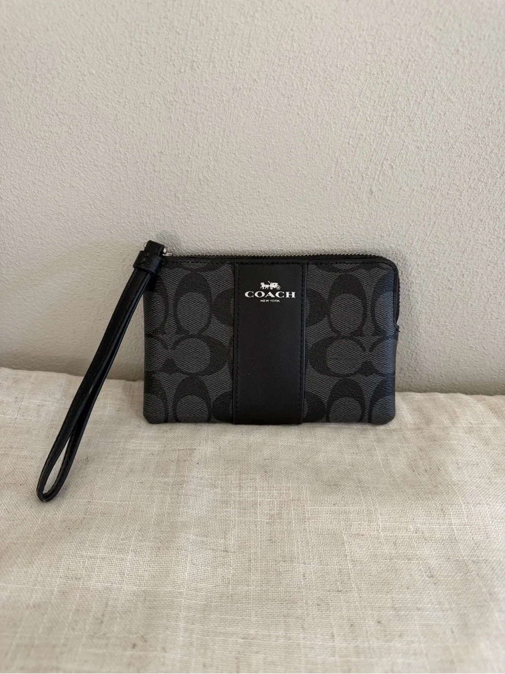 Coach Corner Zip Black Signature Canvas Wristlet